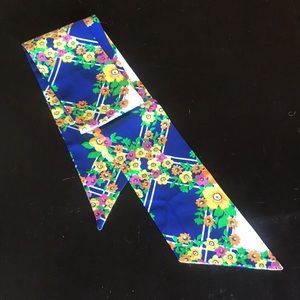 Vintage floral scarf, neck scarf, head scarf